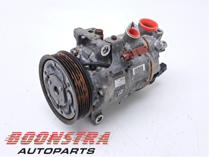 Pompe clim d'un Volkswagen Polo (Polo 17-), Autos : Pièces & Accessoires, Autres pièces automobiles, Volkswagen, Utilisé, 3 mois de garantie