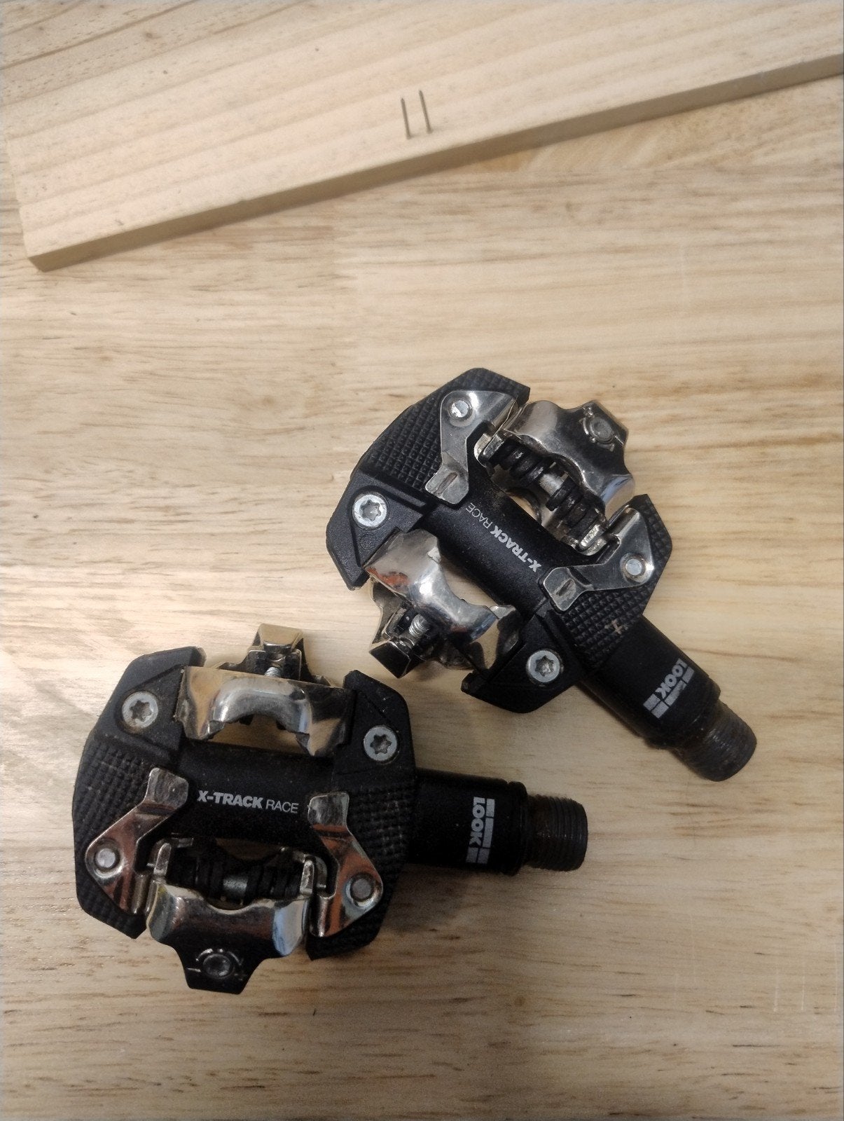 Look mtb - gravel pedalen, Ophalen