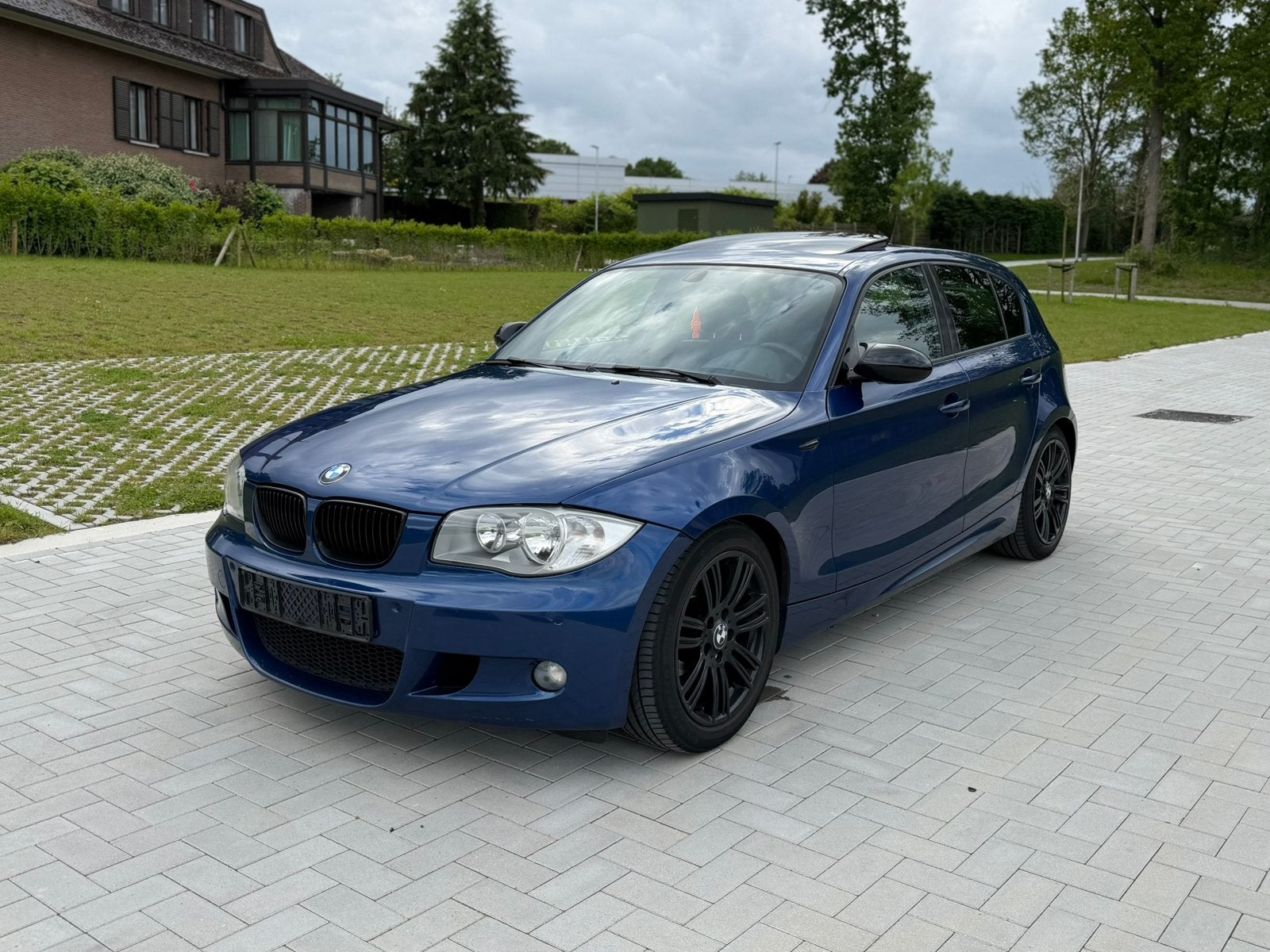 Bmw 116i M pakket gekeurd, Auto's, BMW, 1 Reeks, Zwart, Blauw, Leder
