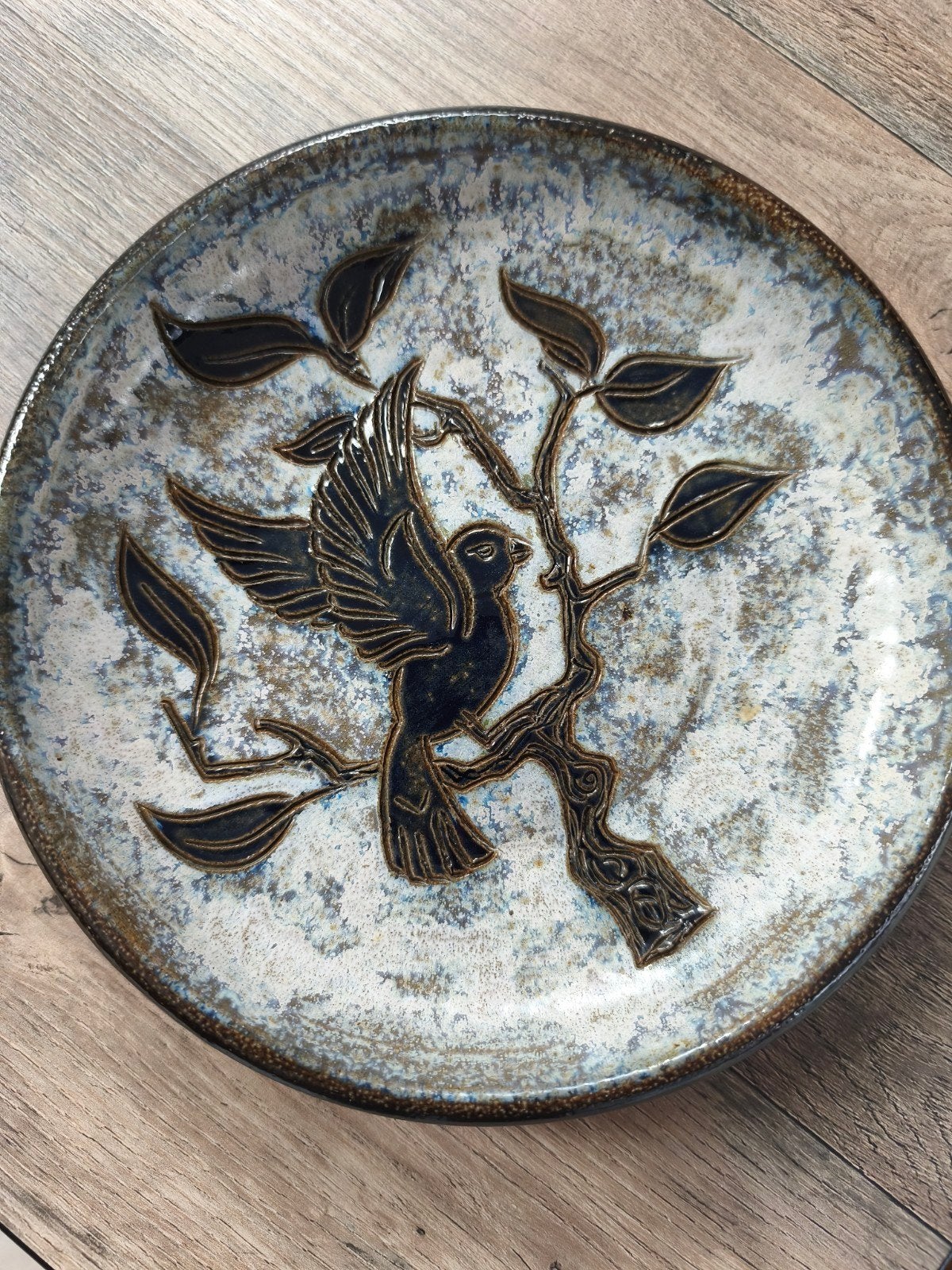 ancienne assiette signée Guérin, Enlèvement