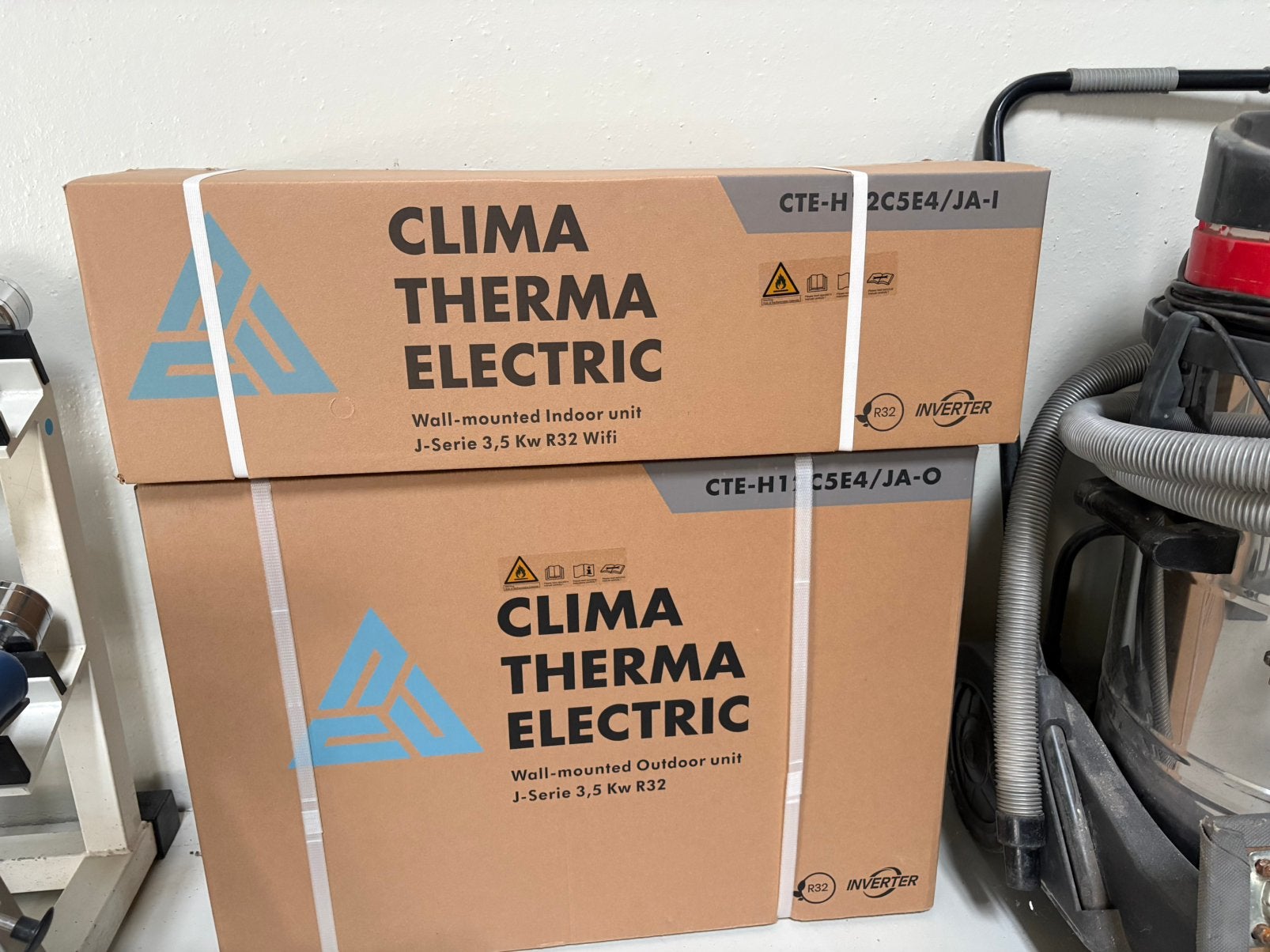 Airco Nieuw in doos, Elektronische apparatuur, Airco's, Nieuw, Wandairco, Minder dan 60 m³, 3 snelheden of meer, Koelen en Ontvochtigen