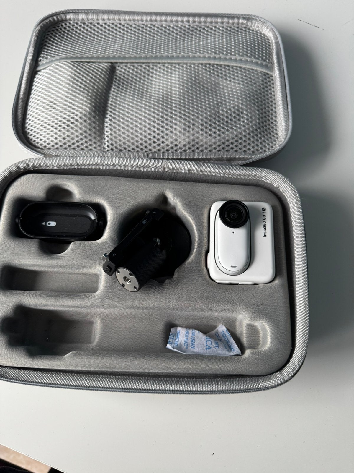 Insta 360 go 3 s, Audio, Tv en Foto, Ophalen of Verzenden, Zo goed als nieuw, Overige merken