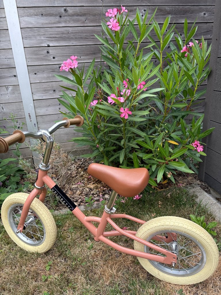 Veloretti Mini loopfiets - 12 inch - Salmon, Vélos & Vélomoteurs, Vélos | Vélos pour enfant, Comme neuf, Moins de 16 pouces, Enlèvement