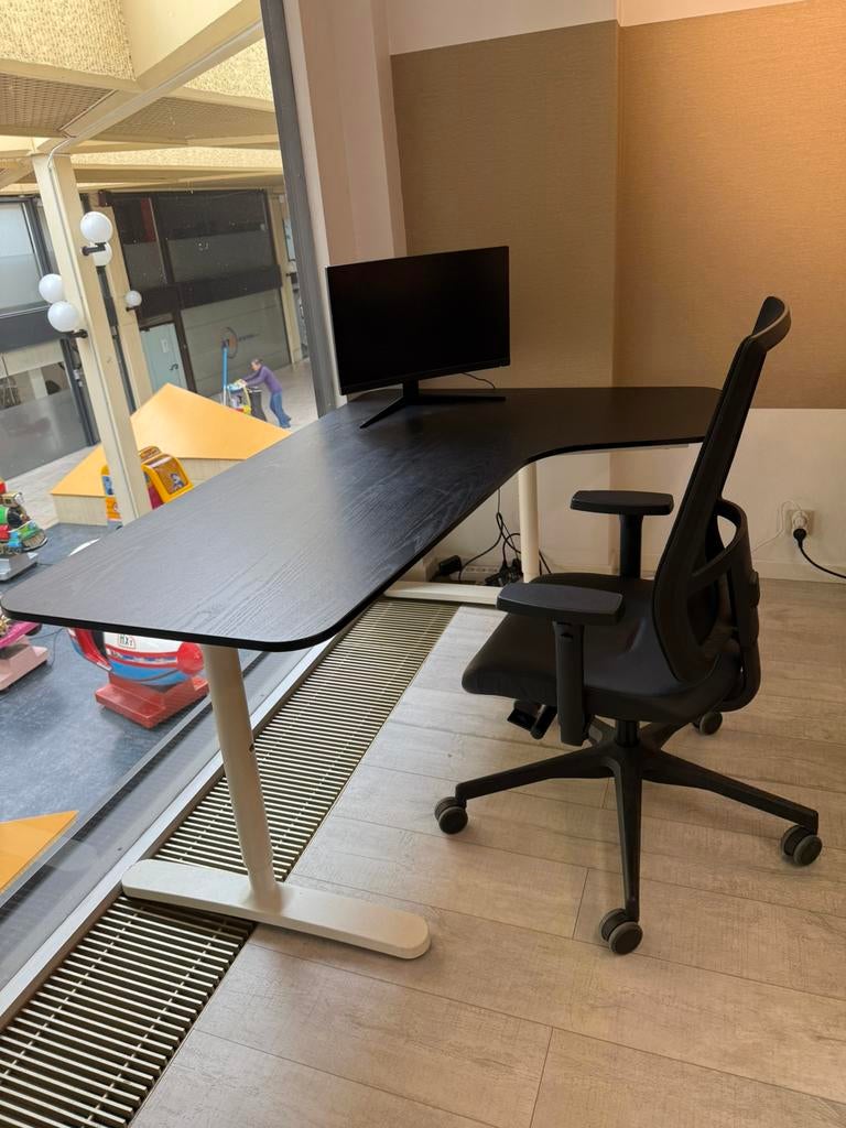 Bureau - zwart, Comme neuf, IKEA, Moderne, Enlèvement