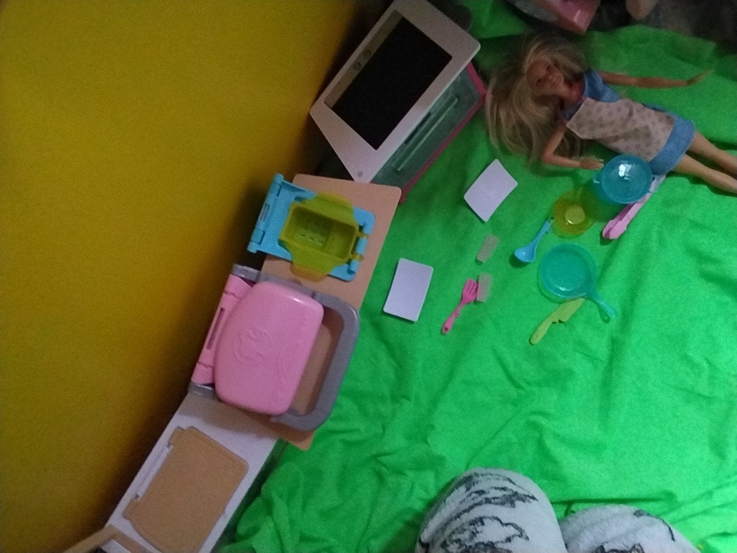 cuisine barbie (complète), Enfants & Bébés, Enlèvement ou Envoi, Comme neuf, Accessoires