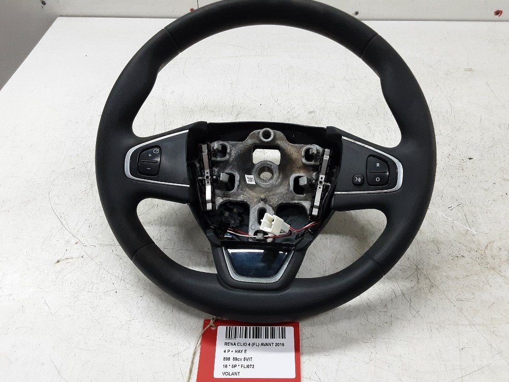 STUUR Renault Clio IV (5R) (01-2012/08-2021), Auto-onderdelen, Gebruikt, Renault, Peter-Huppertz-Straße 5
51063  Köln, DE, Dialog.deutschland@renault.de