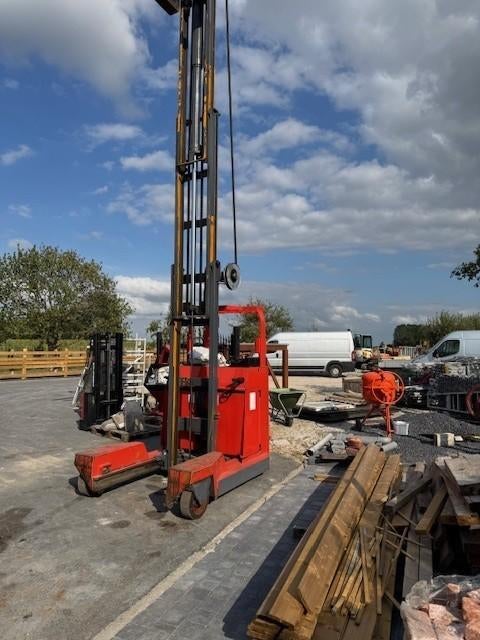 Heftruck sidereacher electrisch, Doe-het-zelf en Bouw, Overige Doe-Het-Zelf en Bouw, Ophalen, Gebruikt