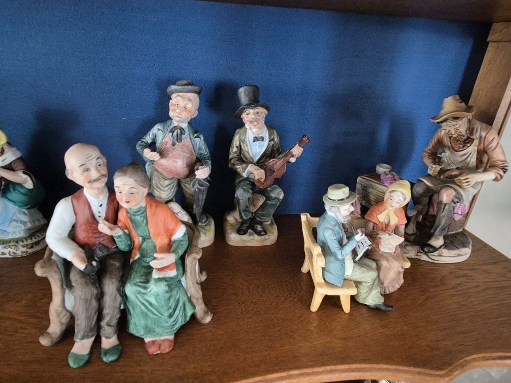 beeldjes in een nostalgische/Boeren-Biedermeier-stijl,, Verzamelen, Ophalen, Zo goed als nieuw, Beeldje(s)