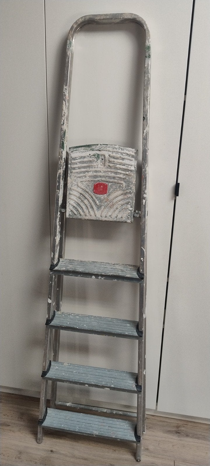 Ladder gratis af te halen, Enlèvement, Échelle