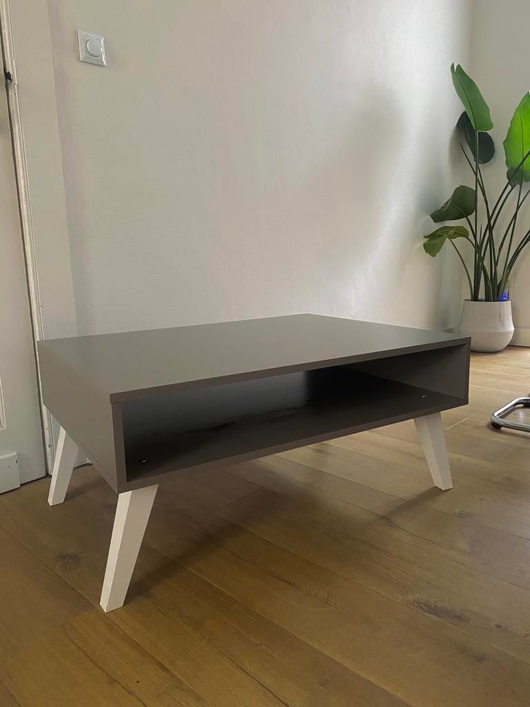 Symbiosis salontafel Dokka, Huis en Inrichting, Tafels | Salontafels, Ophalen, Zo goed als nieuw