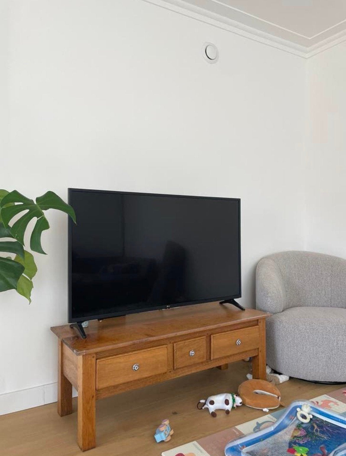 Vintage TV meubel - gratis wegens verhuis, Ophalen, Zo goed als nieuw
