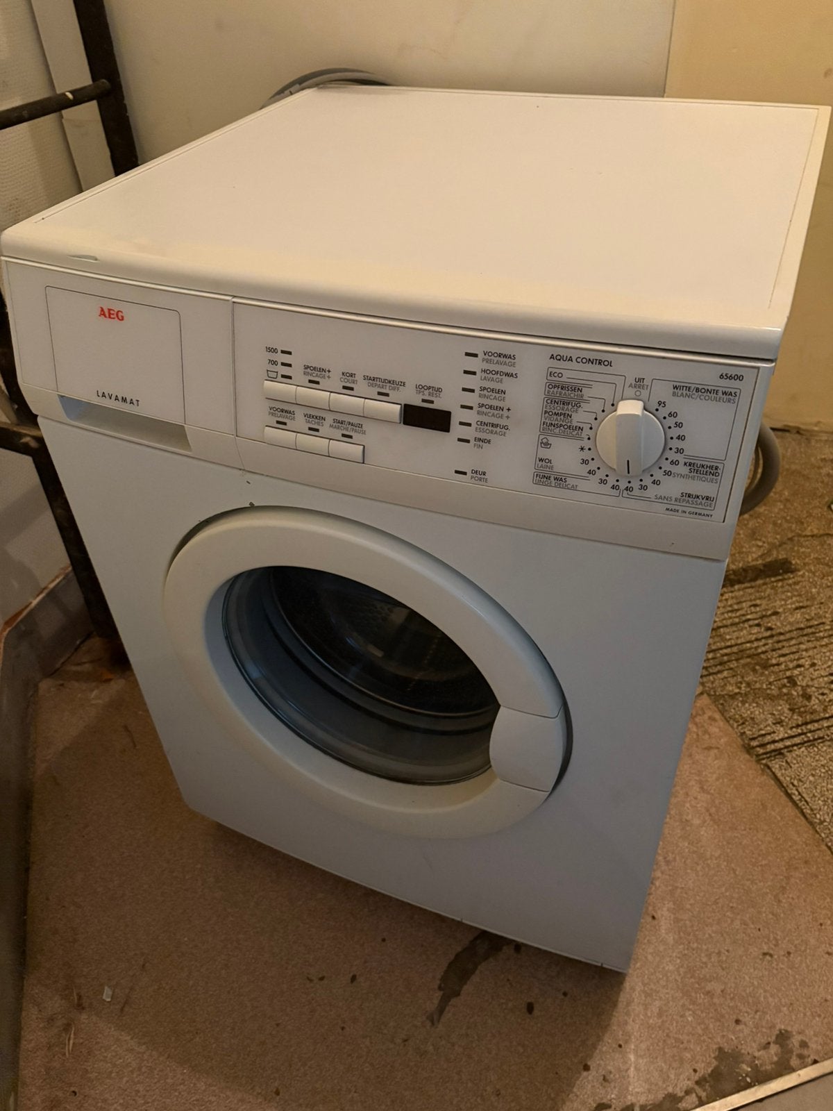 AEG wasmachine 7kg, Elektronische apparatuur, Ophalen, Zo goed als nieuw