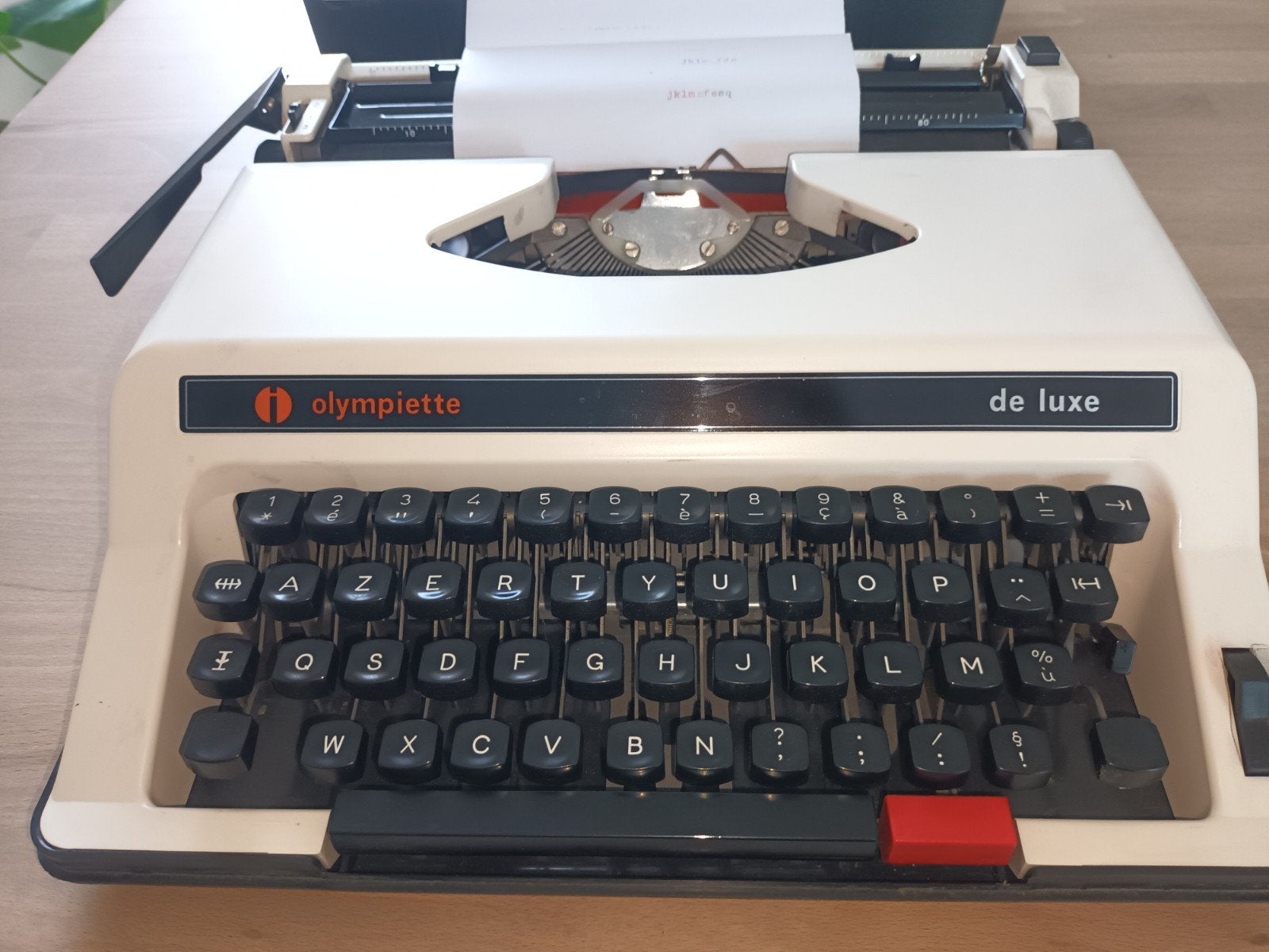 Olympiette de Luxe Oude typemachine, Ophalen