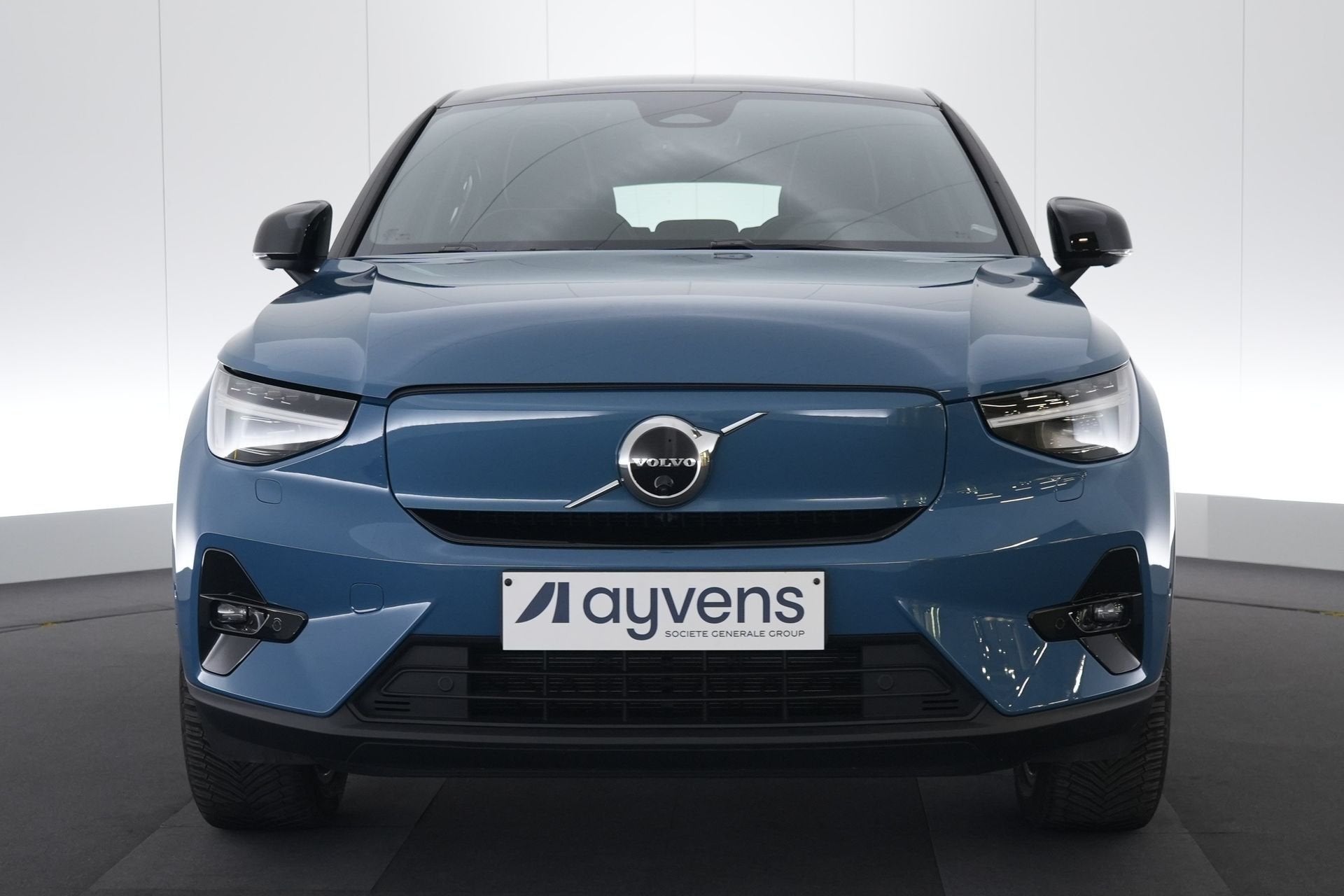 (2BPF121) VOLVO C40, Automaat, Gebruikt, Blauw, SUV of Terreinwagen
