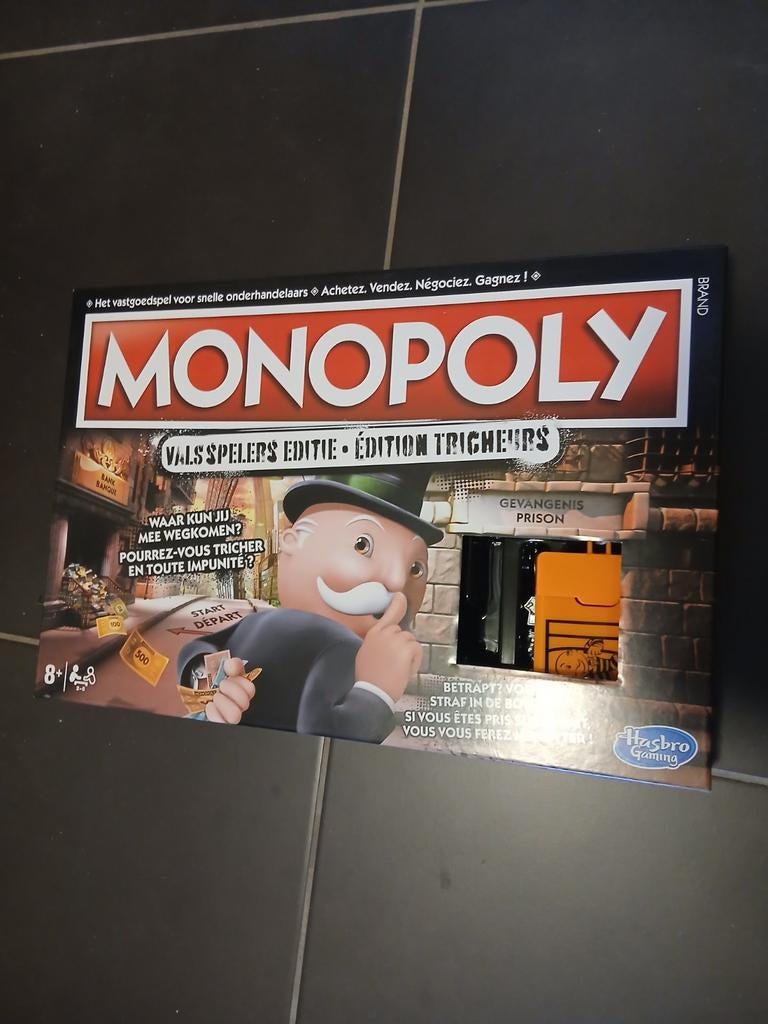 Monopoly valsspelers editie, Hobby en Vrije tijd, Vijf spelers of meer, Ophalen, Nieuw, Hasbro gaming