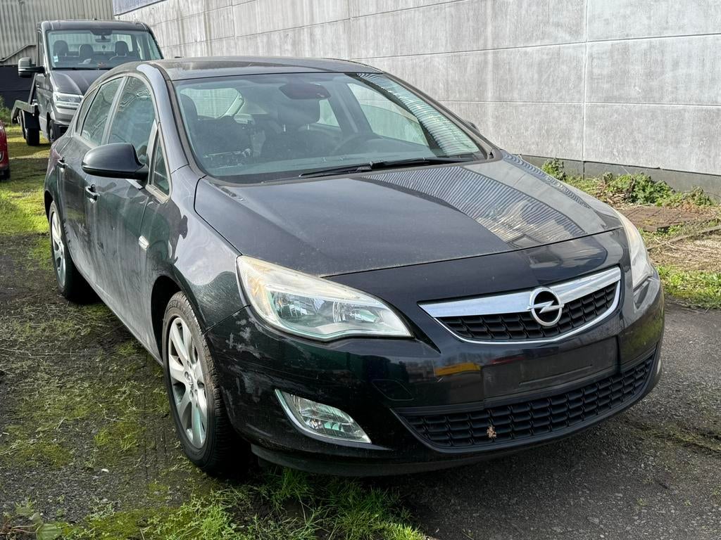 Opel Astra 1.7d 2010 81kw Euro 5, Autos, Euro 5, Achat, Entreprise, Boîte manuelle