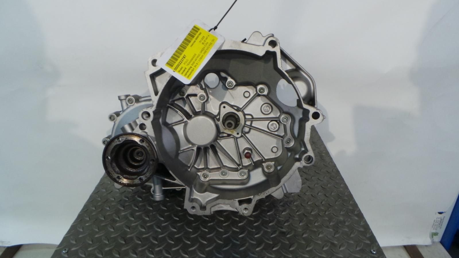VOLKSWAGEN POLO TRANSMISSIE / VERSNELLINGSBAK 2005, Enlèvement ou Envoi, Neuf, Stiba membre