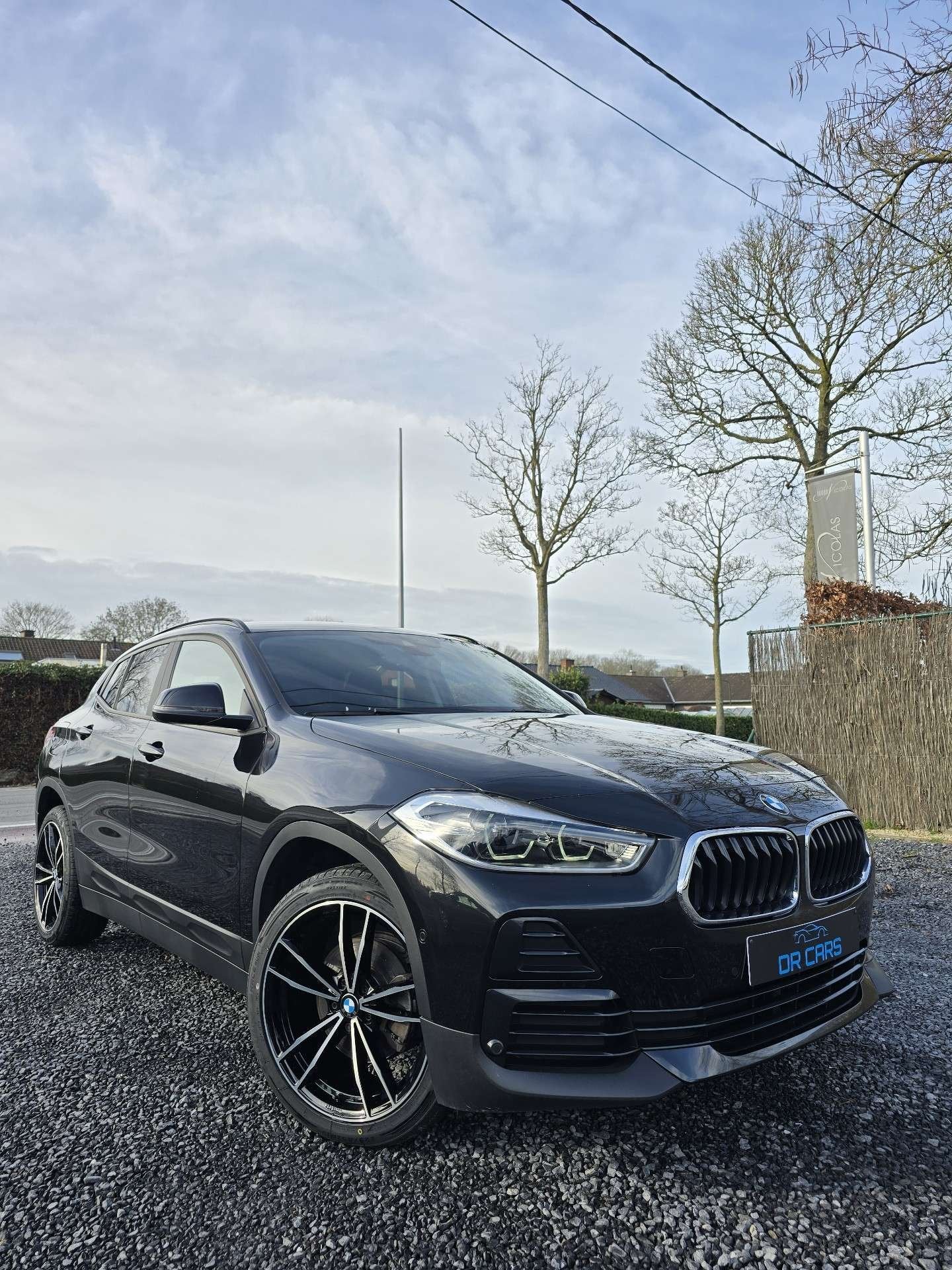 BMW X2 1.5iA sDrive18-automaat//Navi-Pdc//Zetelverwarming, Auto's, X2, Gebruikt, Overige kleuren, Bedrijf