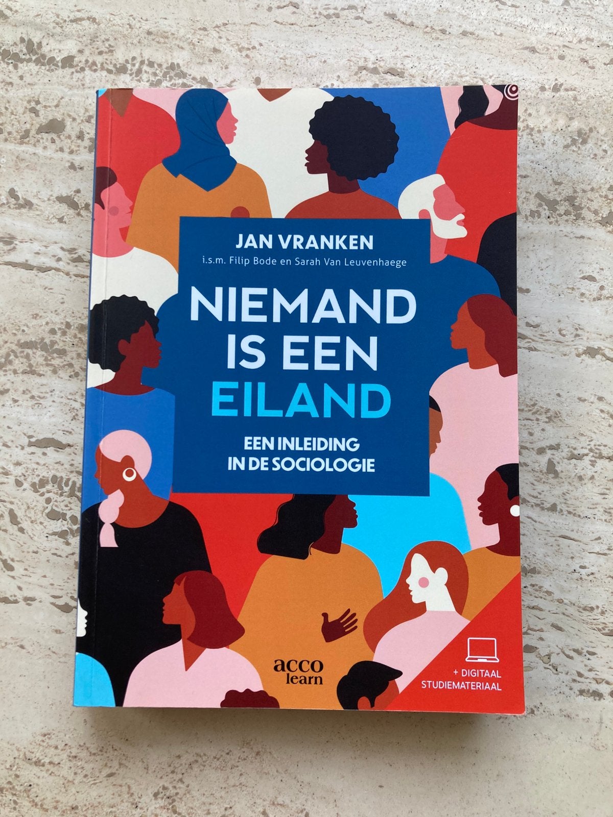 Niemand is een eiland - een inleiding in de sociologie, Boeken, Studieboeken en Cursussen, Ophalen of Verzenden, Gelezen