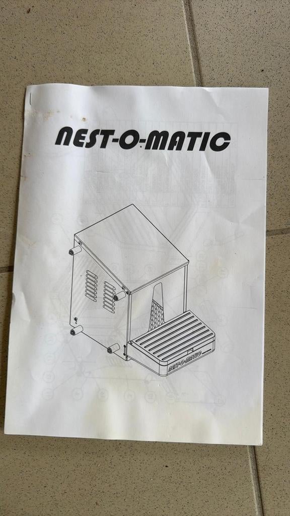 Legnest legbak nieuw (nestomatic), Dieren en Toebehoren, Ophalen