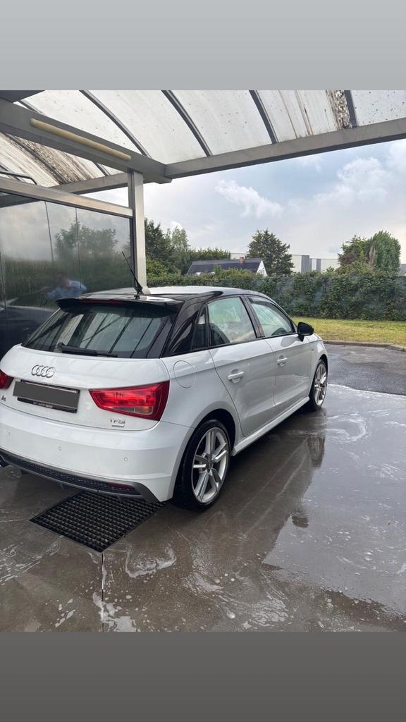 AUDI A1 SPORTBACK (s-line) benzine 2017, Autos, Audi, Achat, A1, Euro 6, Boîte manuelle