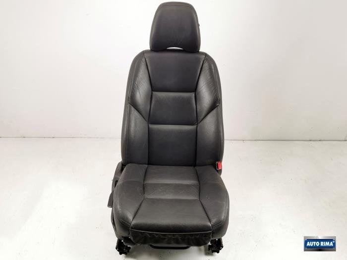 Siège droit d'un Volvo V70, -, 3 mois de garantie, -, -