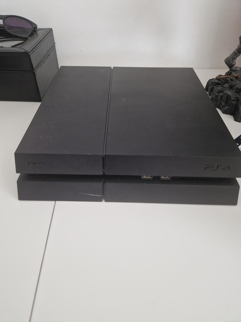 Ps4+ 3 controllers(zie beschrijving), Ophalen of Verzenden