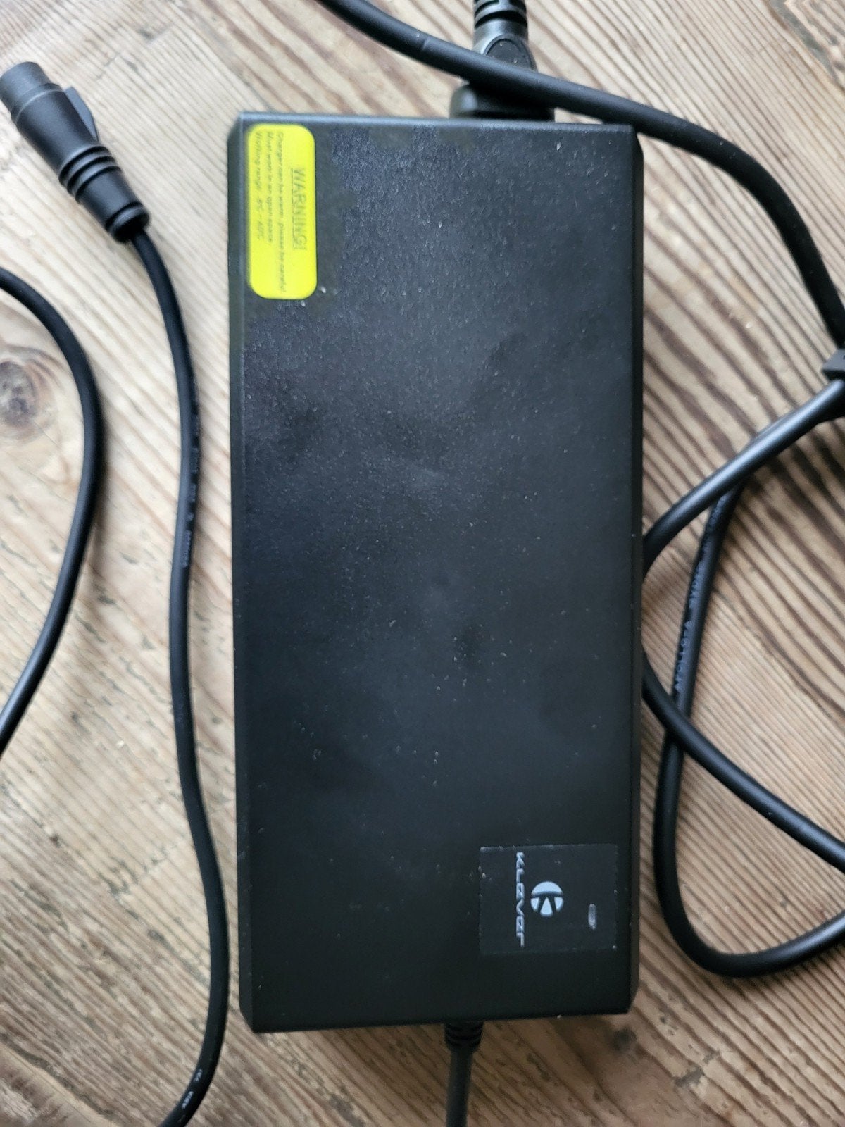 Klever 6A lader, Vélos & Vélomoteurs, Accessoires vélo | Batteries de vélo, Enlèvement