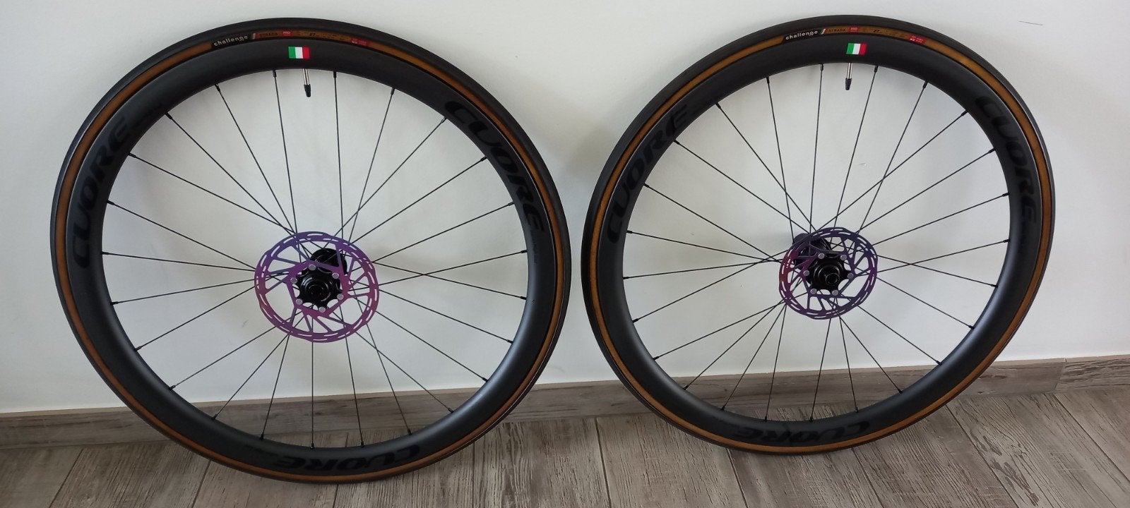 Roues en carbone Cuore, Enlèvement