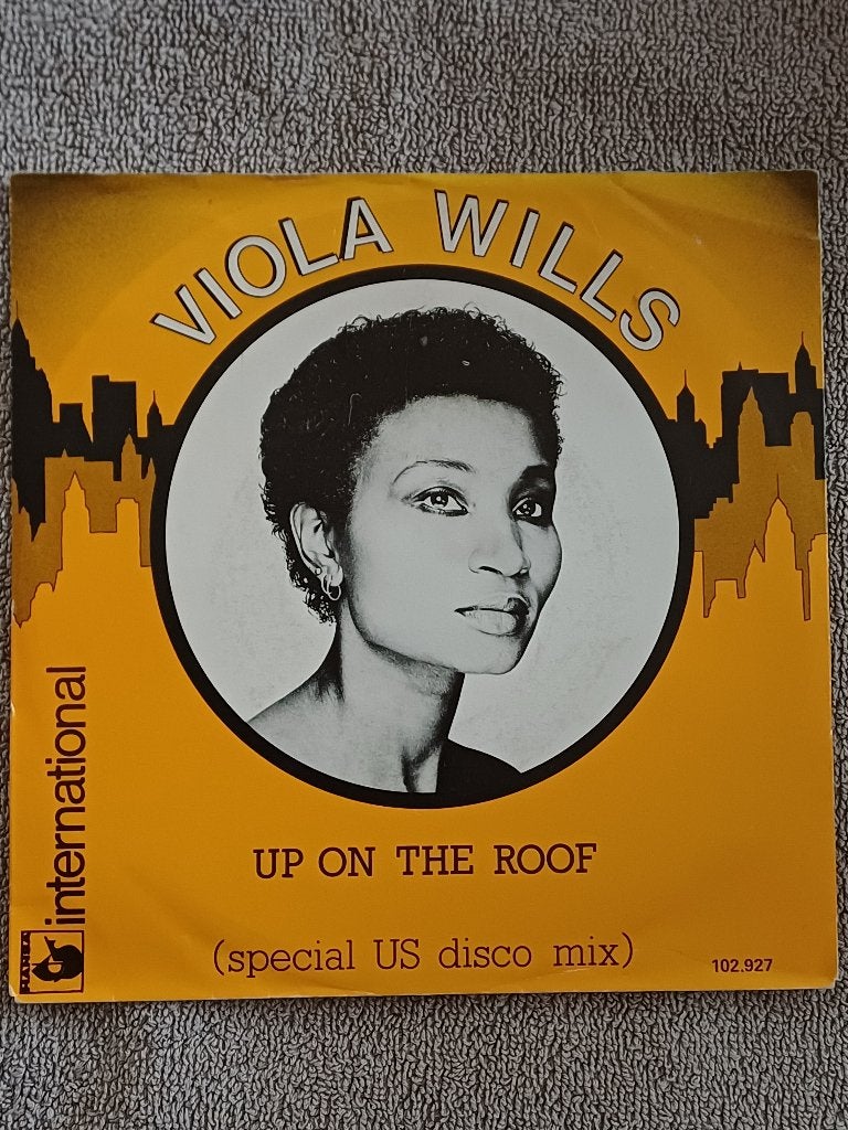 Viola Wills – Up On The Roof   1980, Cd's en Dvd's, 7 inch, Ophalen of Verzenden, Zo goed als nieuw, Beschermende buitenhoes