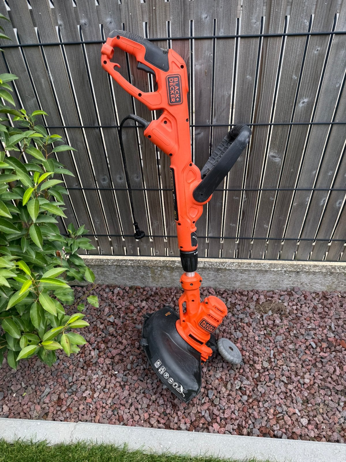 Black and Decker Grastrimmer BESTA530-QS, Tuin en Terras, Ophalen, Zo goed als nieuw