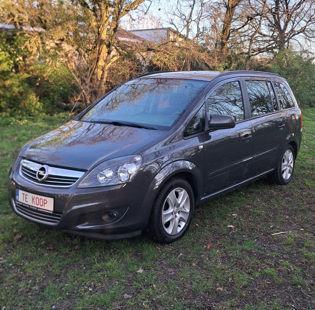 Opel Zafira: 7-zits + veel opties + garantie+groot nazicht!, Voorwielaandrijving, Euro 5, 4 cilinders, 7 zetels