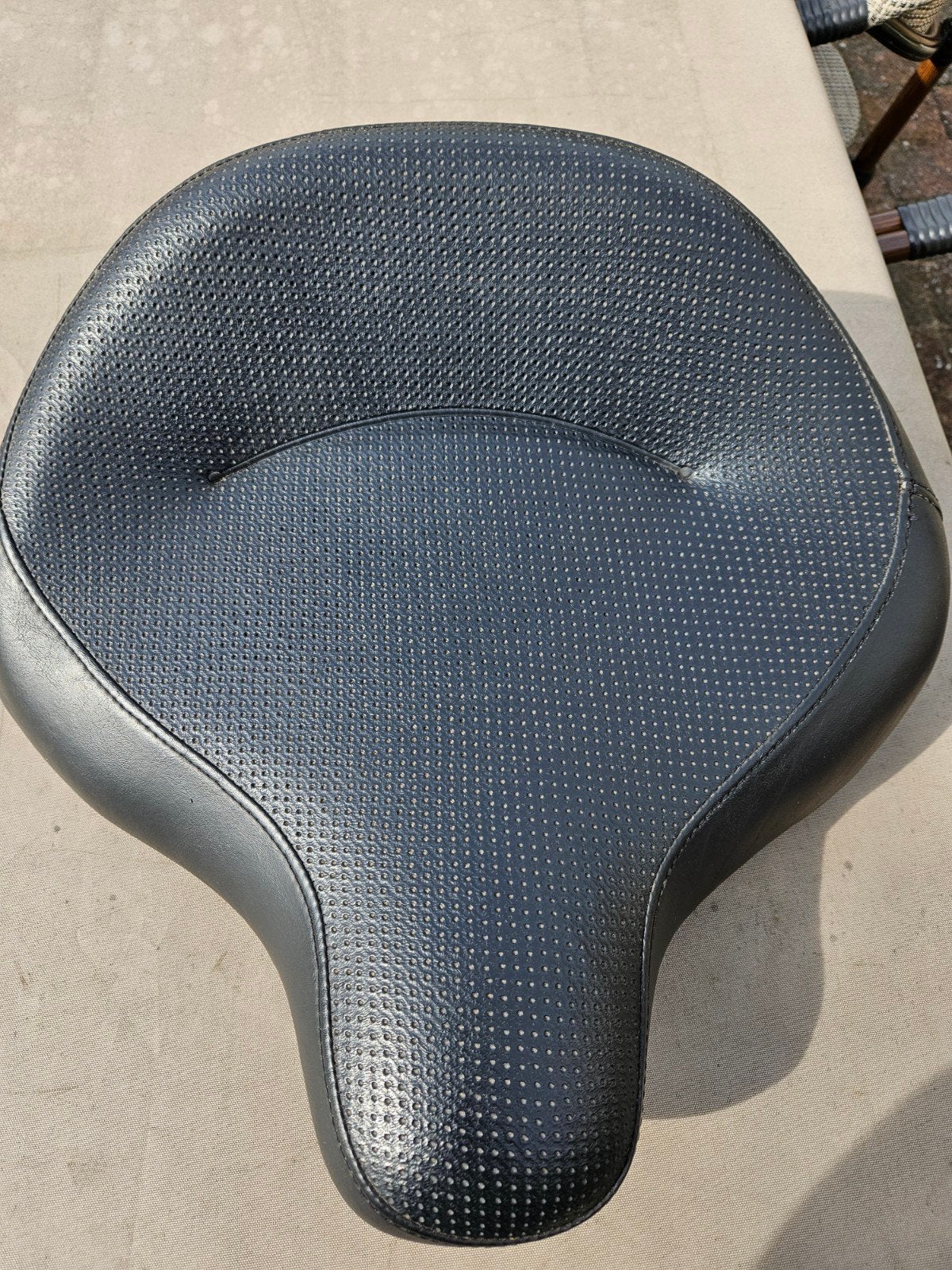 Origineel Harley-Davidson Police Solo Seat (Zadel + T-Bar), Enlèvement