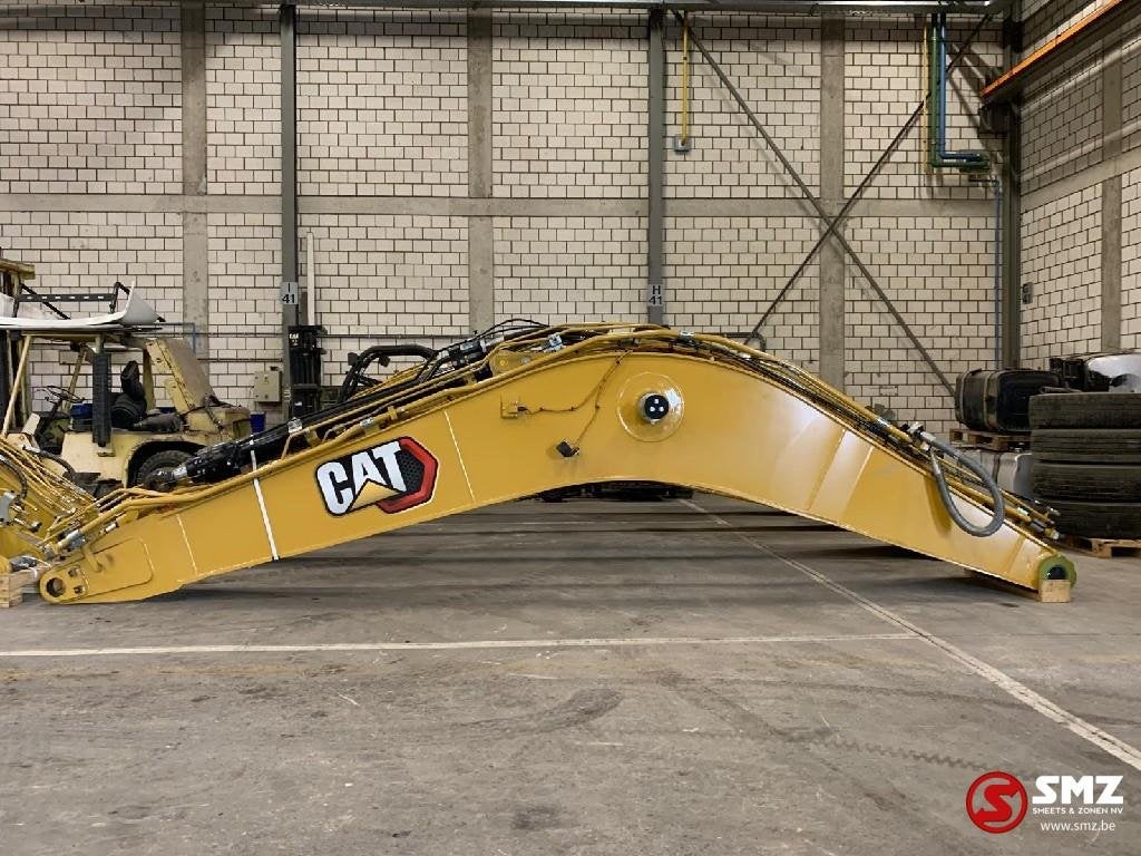 Caterpillar 340 boom NEW!