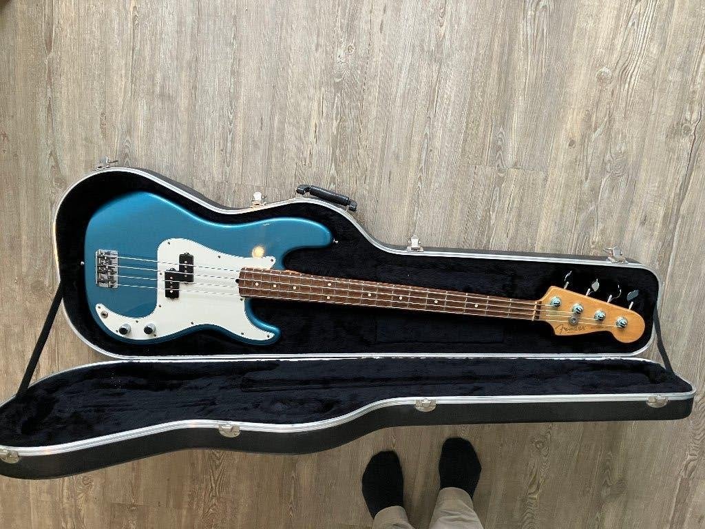 American Standard Precision Bass (1995-2000), Muziek en Instrumenten, Ophalen, Gebruikt, Elektrisch