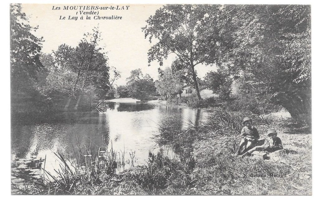 Les Moutiers sur le Lay le Lay à la Charoulière, Verzenden, 1920 tot 1940, Gelopen, Frankrijk