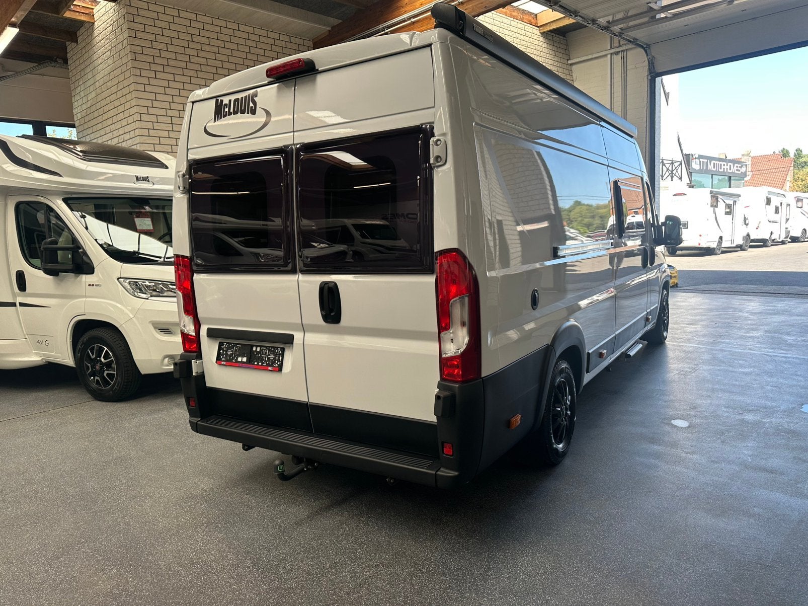 Fiat Ducato McLouis Menfys, Caravanes & Camping, Camping-cars, Jusqu'à 4, Fiat, Boîte manuelle, Douche