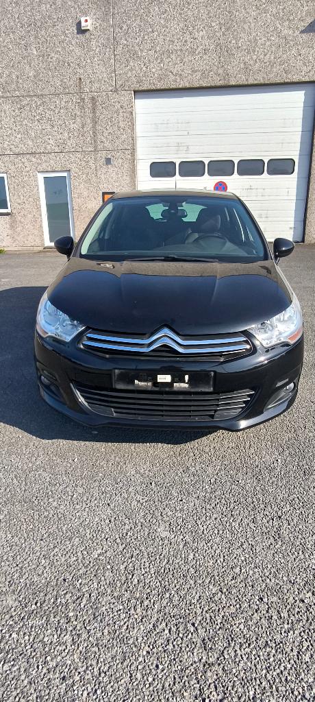 Citroen C4 1600 benzine automaat, Auto's, Stof, 4 cilinders, 1600 cc, Zwart