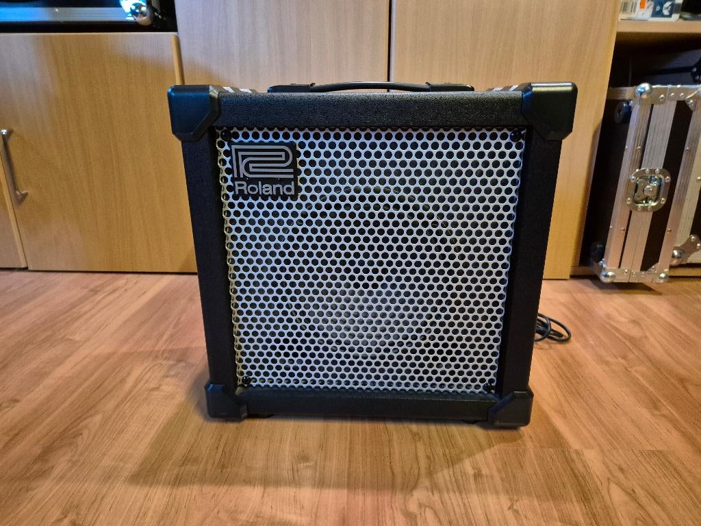 Roland Cube 20 XL, Musique & Instruments, Enlèvement, Comme neuf, Guitare, Moins de 50 watts