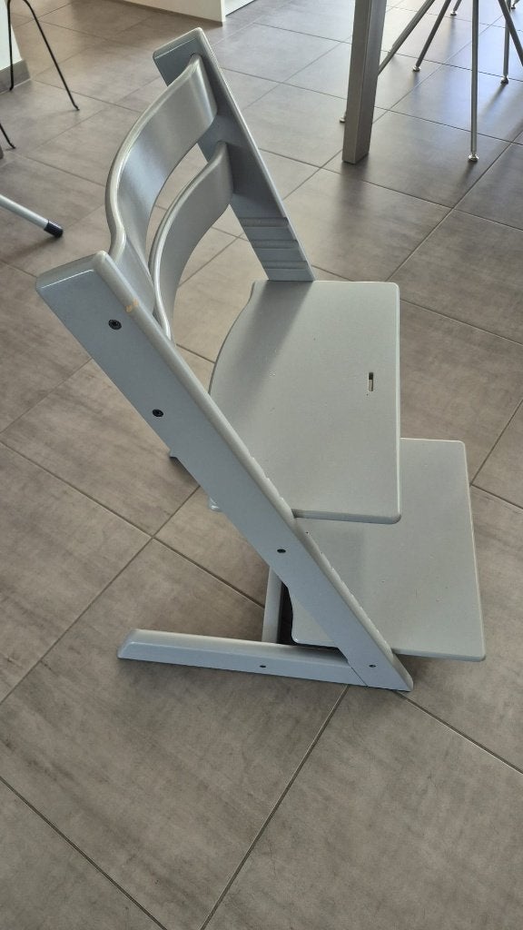 stokke tripp trapp, Enlèvement