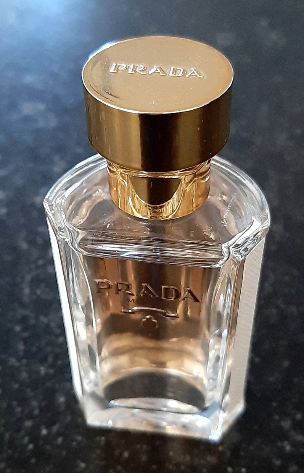 Prada La Femme, Enlèvement ou Envoi, Neuf, Bouteille de parfum, Plein
