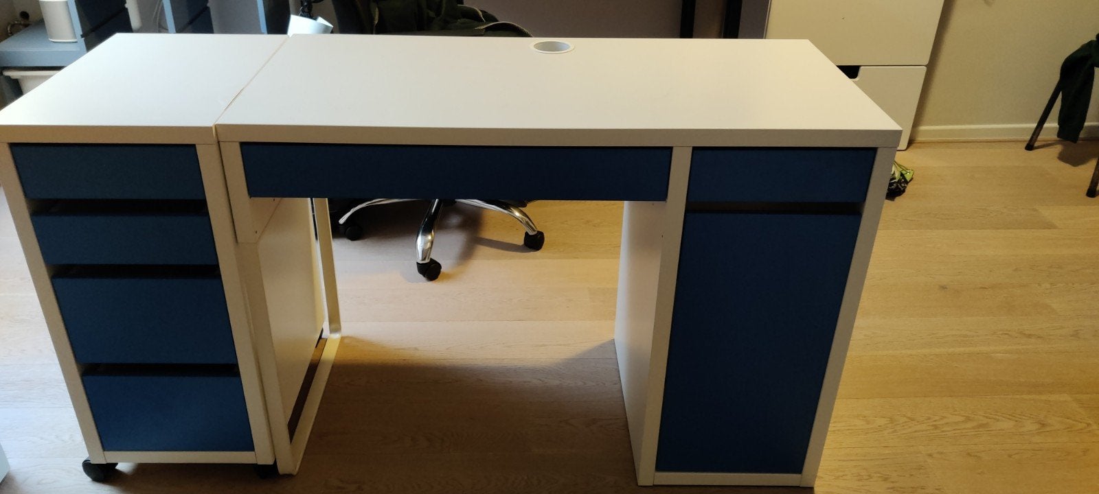Bureau, Enlèvement, Utilisé, Bleu, Bois