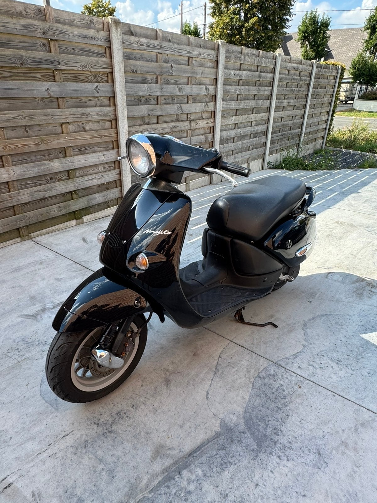 Aprilia mojito 49cc 2016, Vélos & Vélomoteurs, Enlèvement