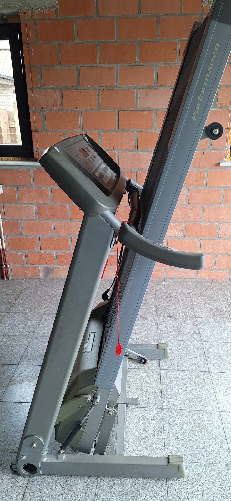 Loopband TUNTURI T40, Enlèvement, Utilisé, Tapis roulant