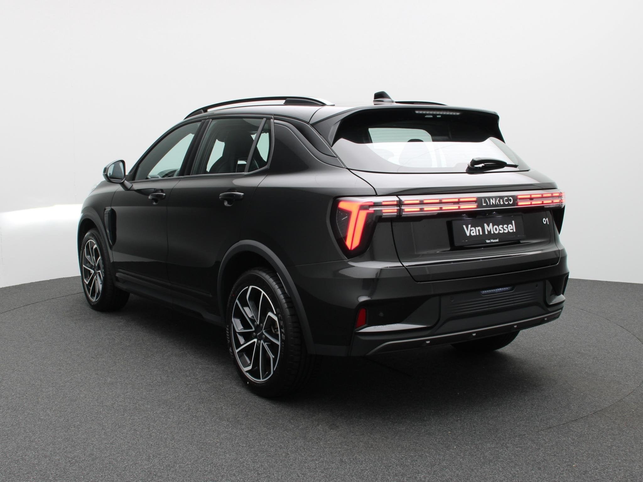 Lynk & Co 01 1.5 PHEV 206kW Core DCT (automatique), Autos, 63 g/km, Achat, 1800 kg, Entreprise
