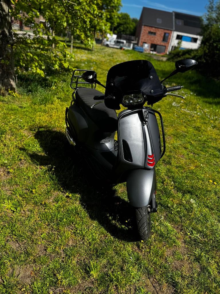 Vespa Sprint  50cc Mat Grijs, Fietsen en Brommers, Ophalen, Overige modellen, 50 cc, Klasse B (45 km/u)