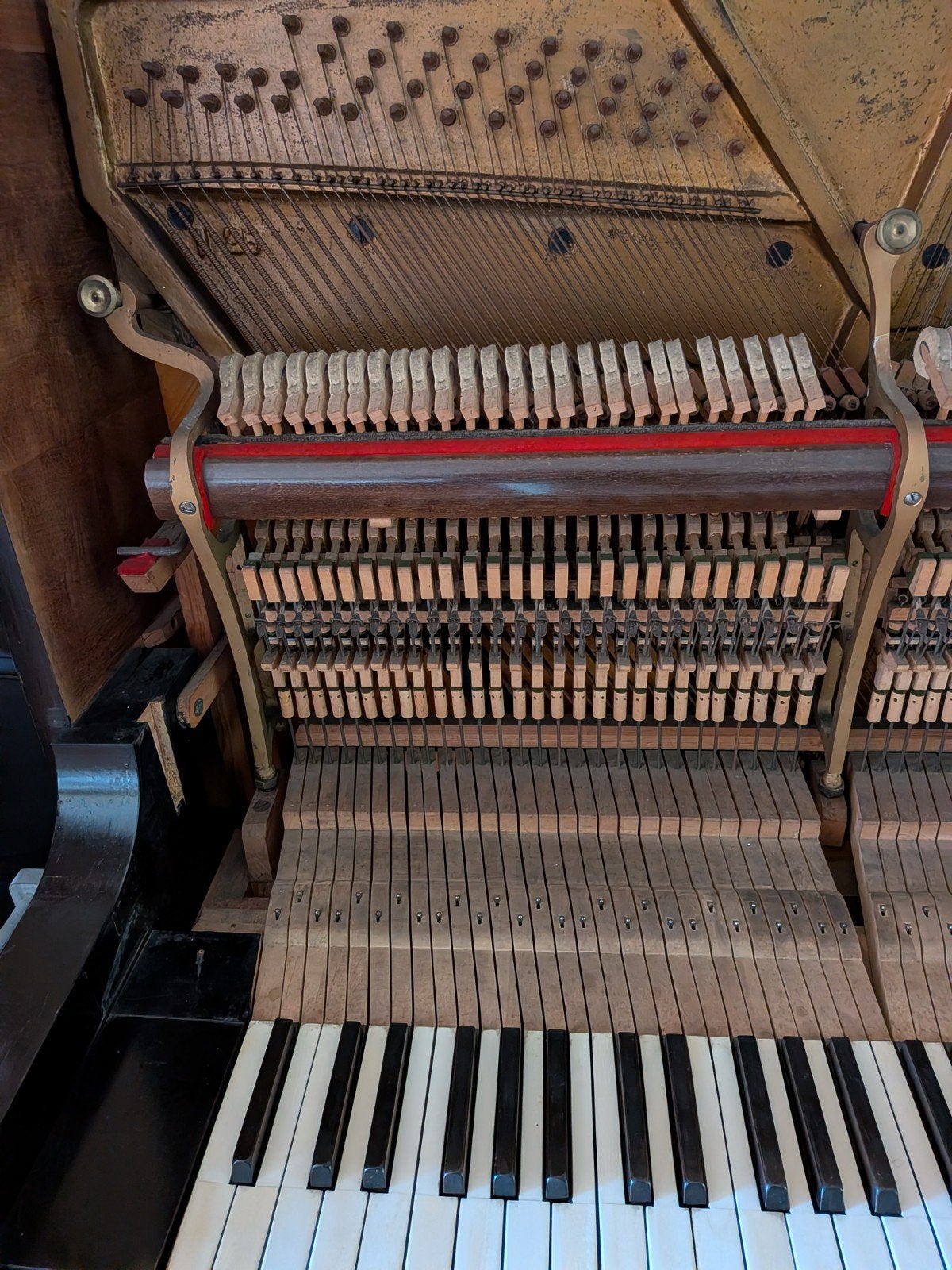 gratis piano , anders richting containerpark, Ophalen, Gebruikt, Zwart, Piano
