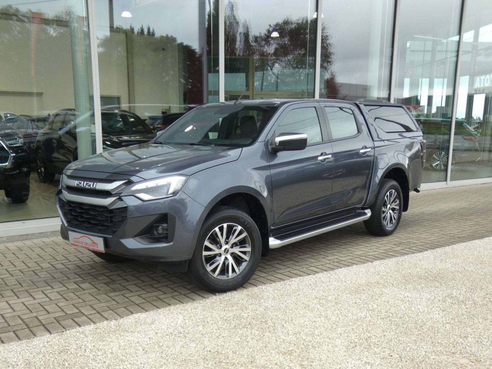 Isuzu D-max *€35529+btw* AUTOMAAT 4WD LSX +Hardtop +LEDER, Auto's, 4 deurs, Gebruikt, 4 cilinders, 2100 kg
