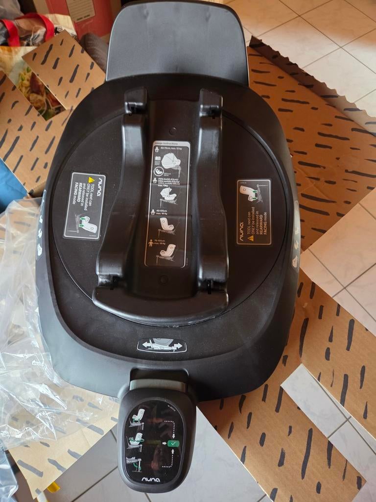 Autostoeltje +isofix basis, Enfants & Bébés, Sièges auto, Enlèvement, Comme neuf, Autres marques, Ceinture de sécurité ou Isofix