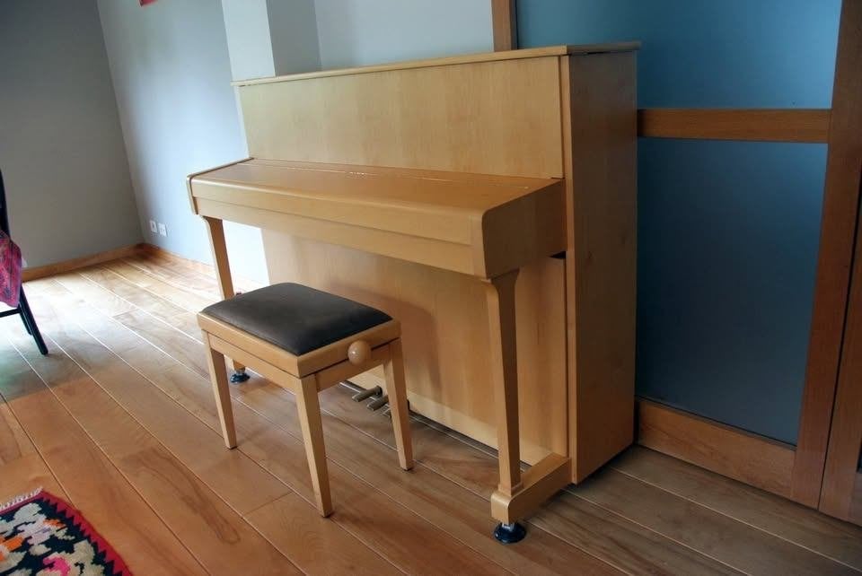 Yamaha P110N E295074, Enlèvement ou Envoi, Utilisé, Brun, Piano